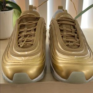 Gold Nike Air Max 97 women’s 9.5 New in Box